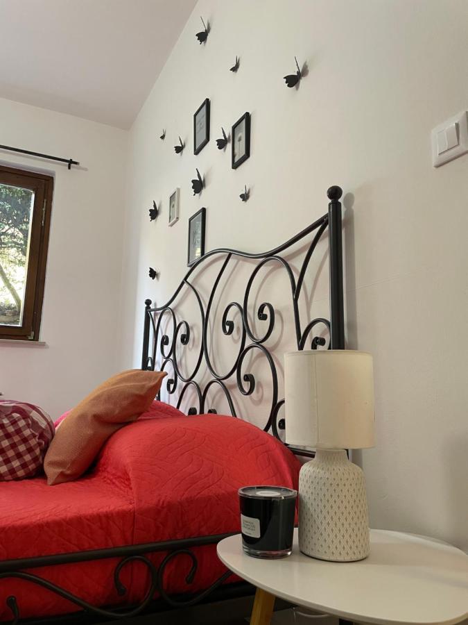 Lake Apartment Ischia Red Тенна Экстерьер фото